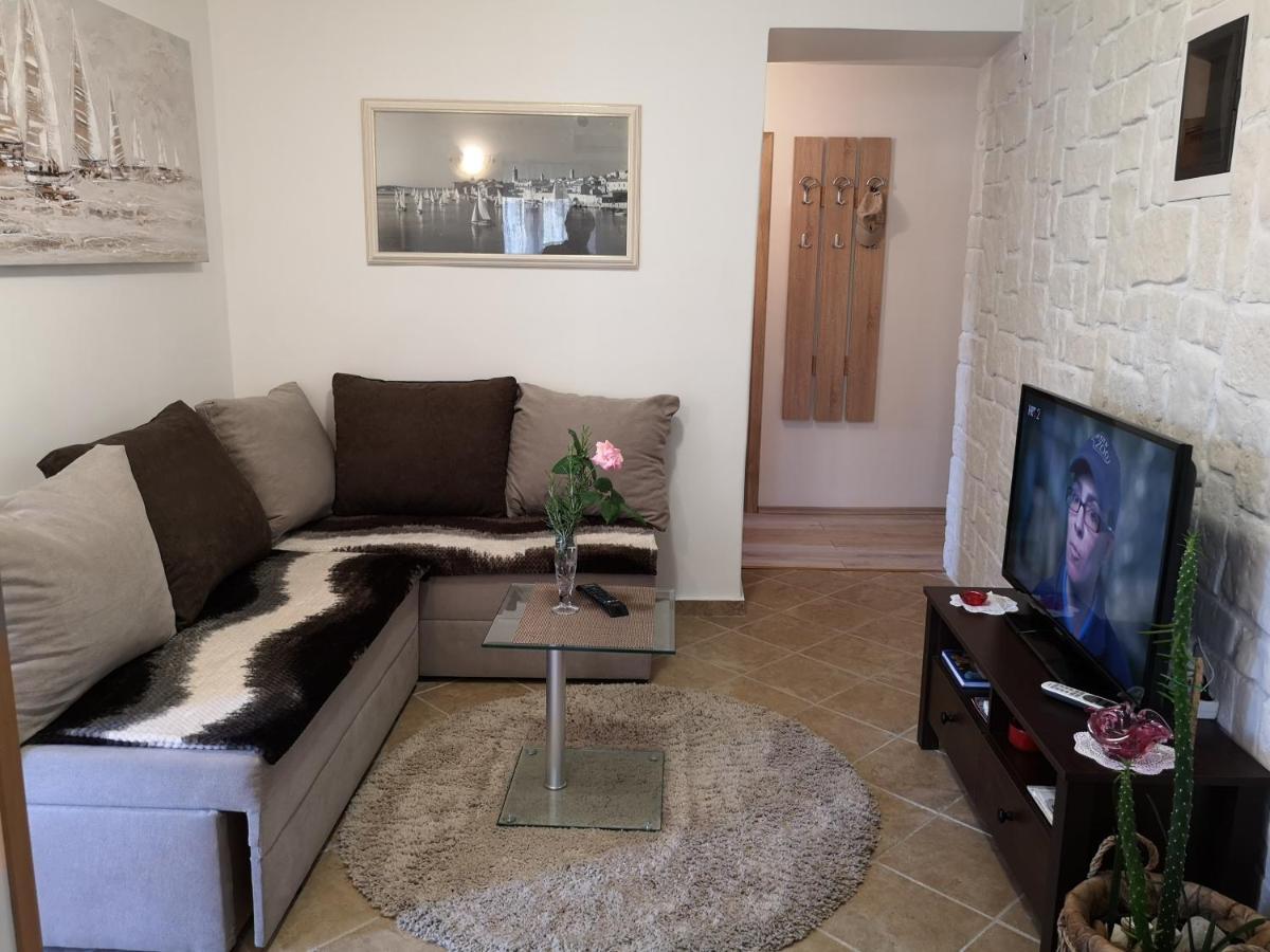 ראב Paradise Apartment - Old Town Rab מראה חיצוני תמונה