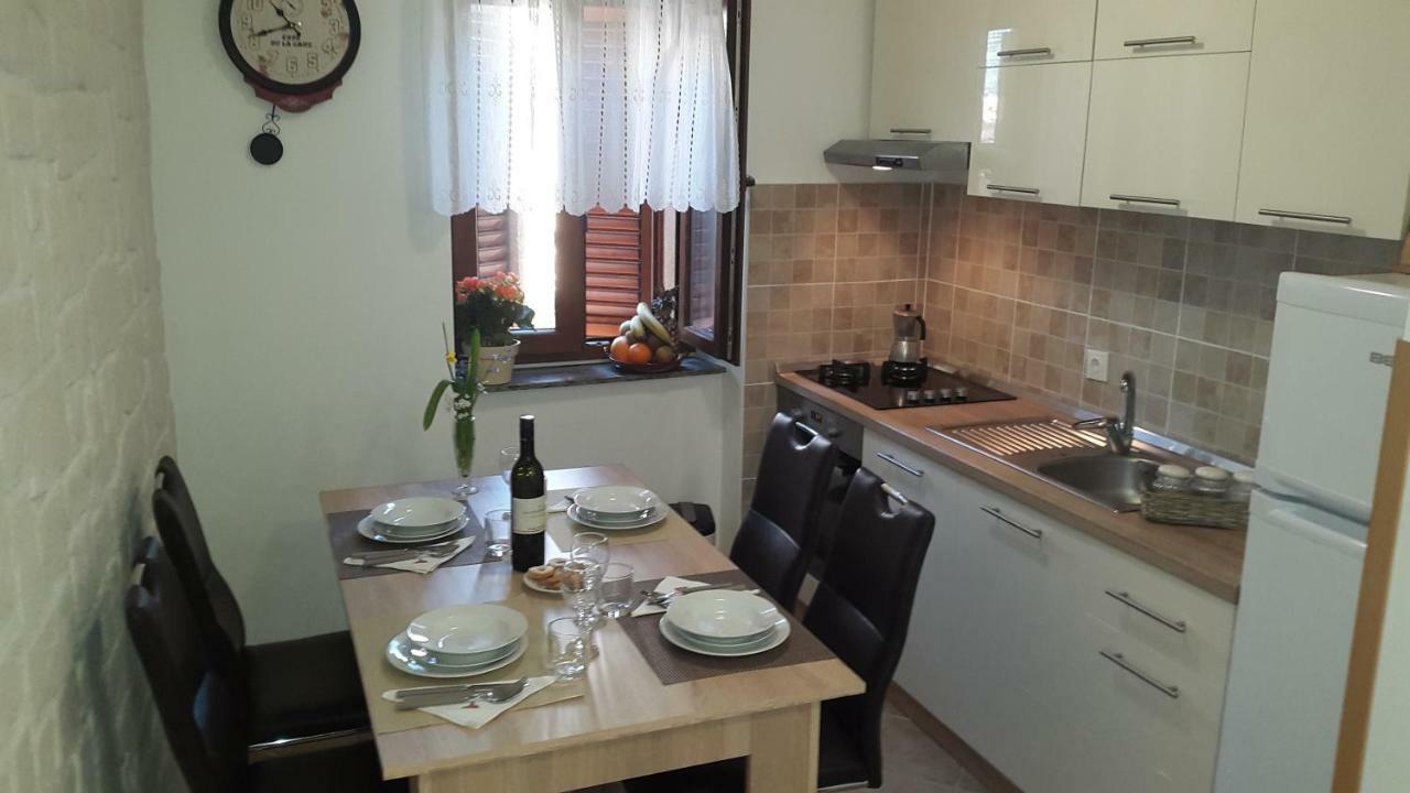 ראב Paradise Apartment - Old Town Rab מראה חיצוני תמונה